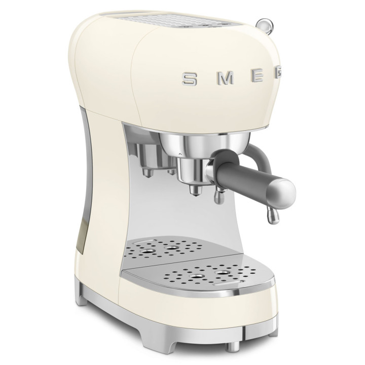 Machine à café Expresso manuelle SMEG ECF02CREU