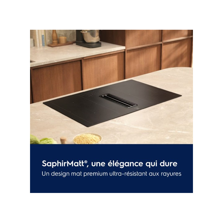 Plaque induction aspirante SaphirMatt Anti-rayures ELECTROLUX KCC83443CZ - 80 cm | Ménachoc