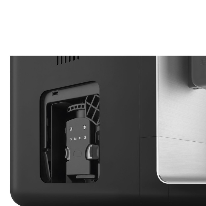 Machine à café automatique SMEG BCC13BLMEU Noir Mat avec Broyeur Intégré