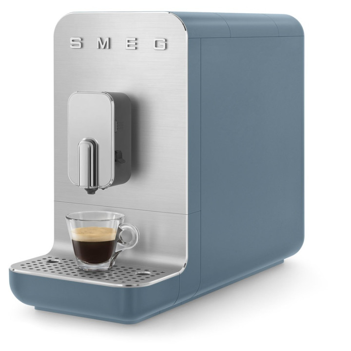 Machine à café automatique SMEG BCC13SBMEU Bleu orage Mat - Expérience café haut de gamme