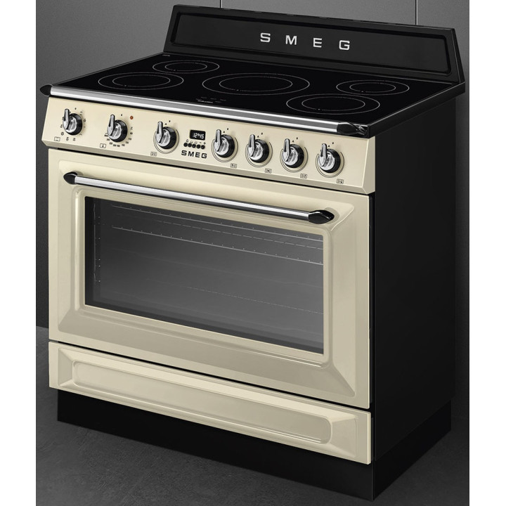 Piano de cuisson SMEG TR90IMP vue de face