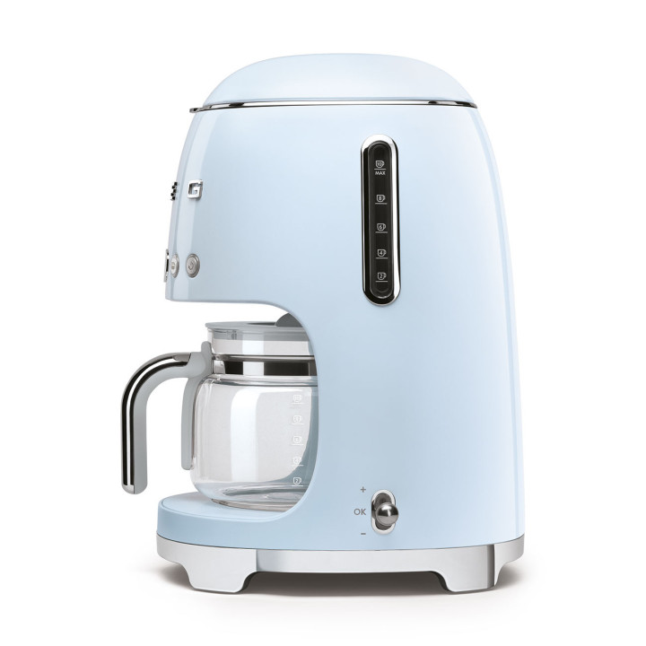 Cafetière filtre SMEG Bleu Azur DCF02PBEU | Ménachoc
