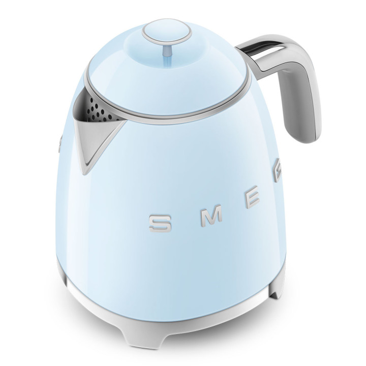 Mini Bouilloire SMEG Bleu Azur KLF05PBEU | Ménachoc