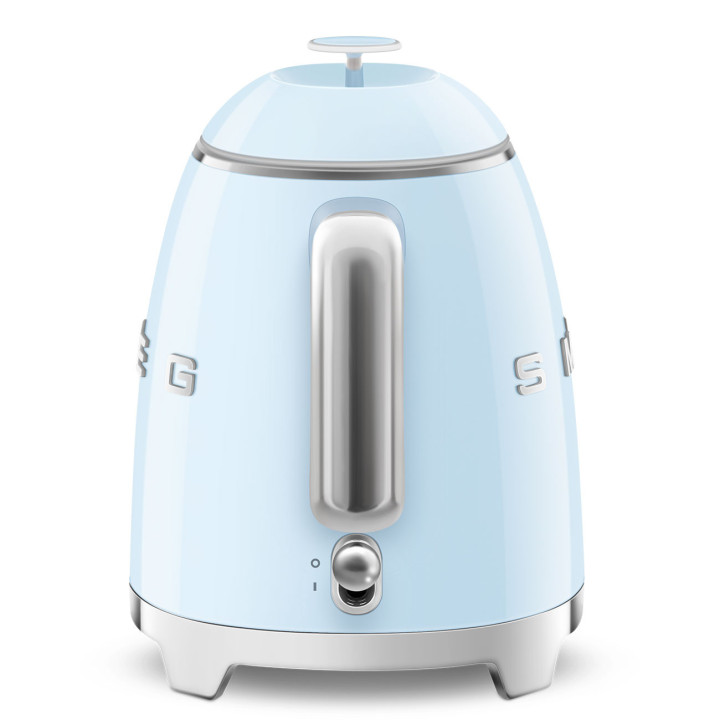 Mini Bouilloire SMEG Bleu Azur KLF05PBEU | Ménachoc