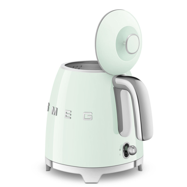 Mini Bouilloire SMEG Vert d'eau KLF05PGEU | Ménachoc